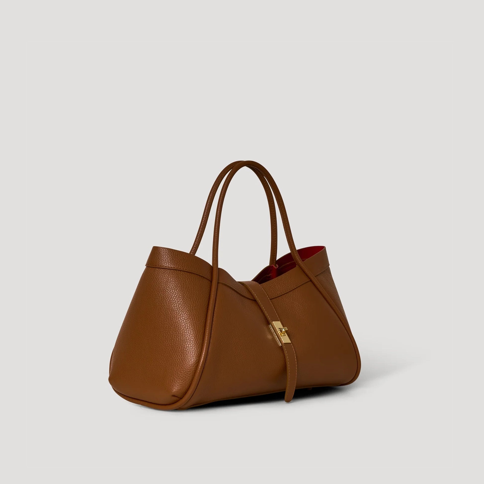 David Halfon Tabei grained leather shoulder bag leather brown three-quarter view