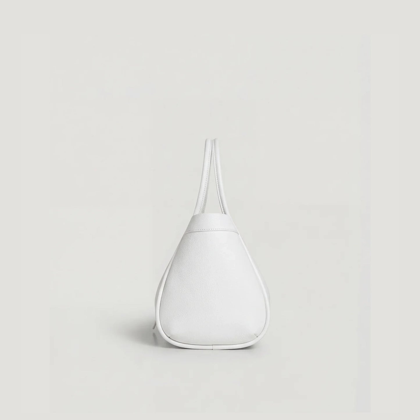 David Halfon Tabei grained leather shoulder bag white side view